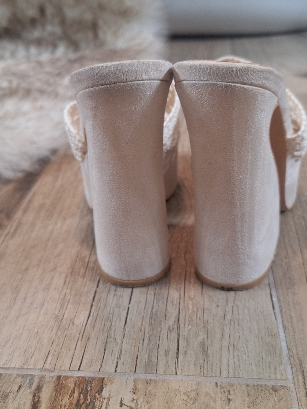 Miss Lola Cream Crochet Platform Mule Heels Size 8 Boho Wedge Sandals - Picture 6 of 9